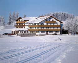 Hotel Löwen in Nesselwang im Winter